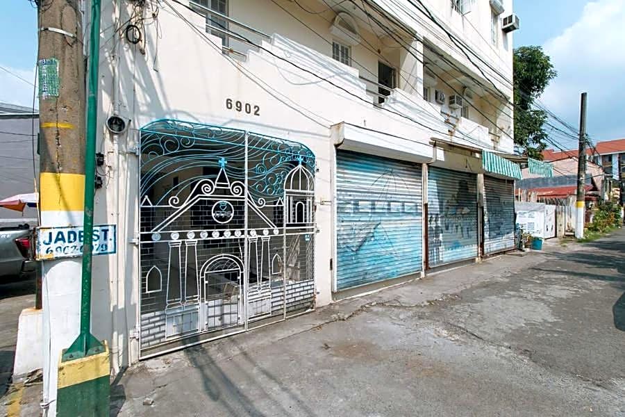 Bed and Brewhouse Sucat