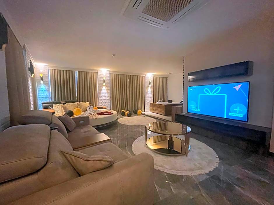 Le Luxe Suites Hotel