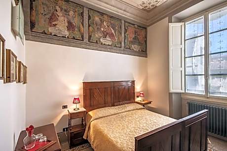 Double or Twin Room with Private Bathroom