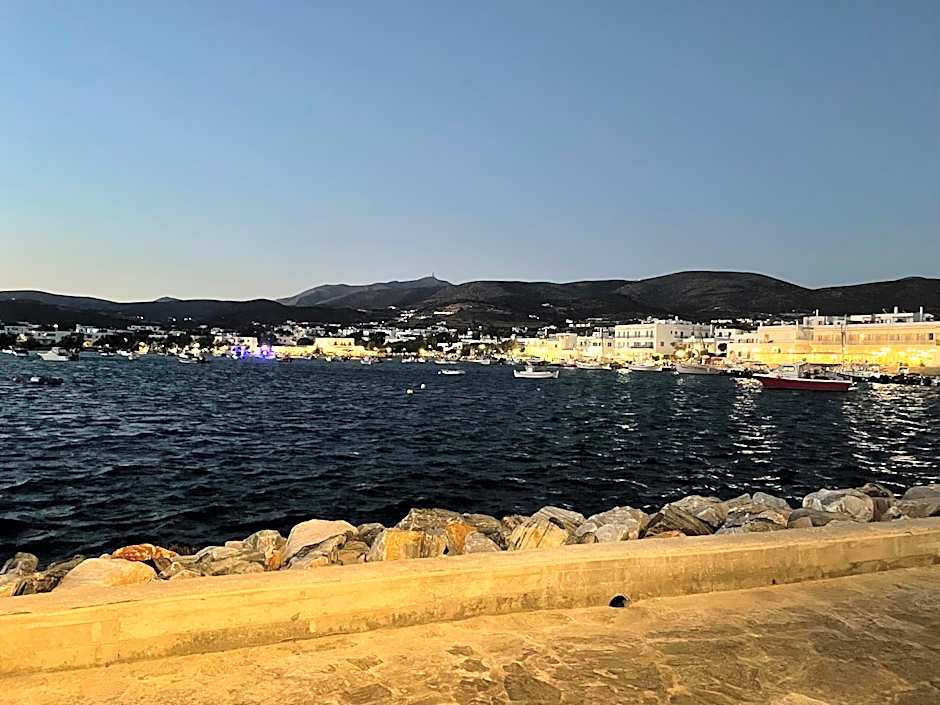 Villa Gelly's Studios