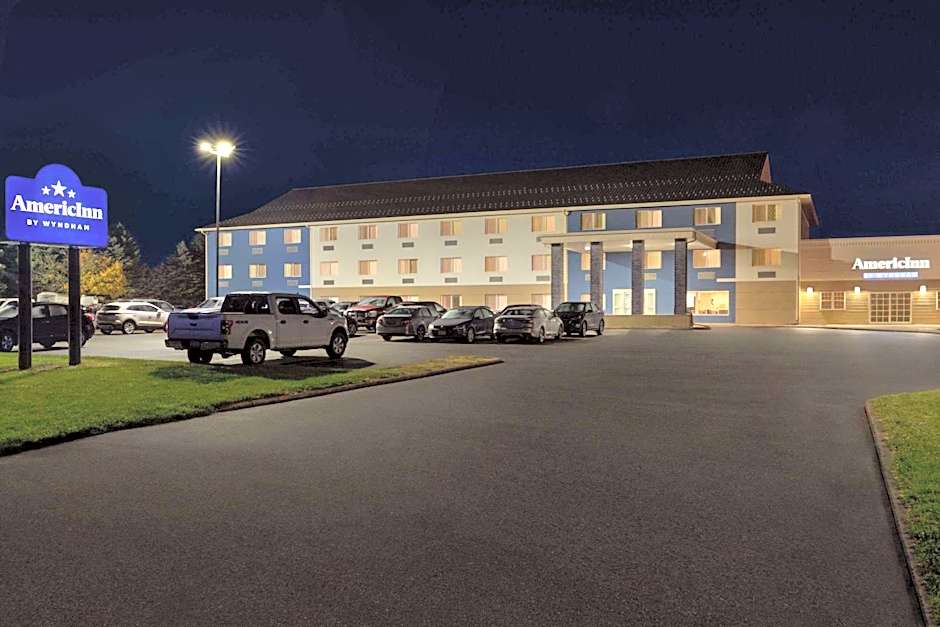 AmericInn by Wyndham Dodgeville