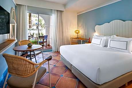 Melia Connecting Rooms