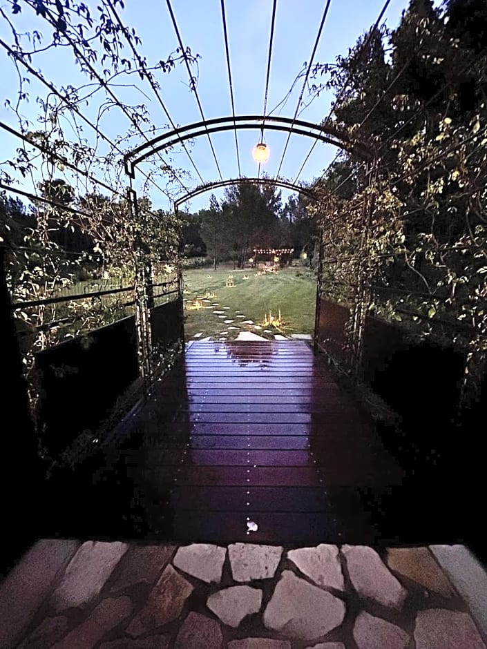 Le Jardin des Amandiers