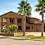 Super 8 by Wyndham Universal City