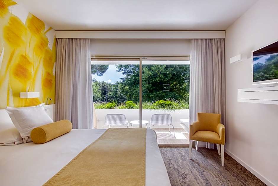 Hotel Restaurant La Vague de Saint Paul & Spa