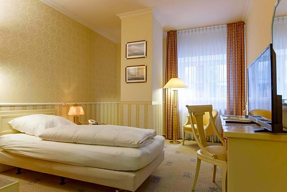 Hotel Erbprinz & Restaurant "Prinzenstube"