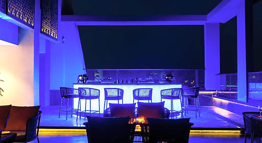 Holiday Inn Lucknow Airport By IHG