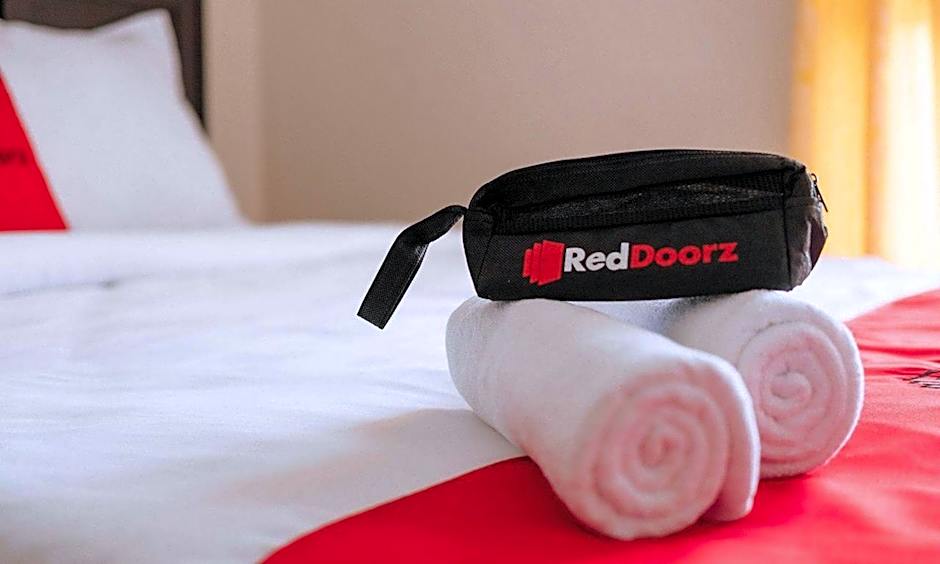 RedDoorz @ Merauke City Center