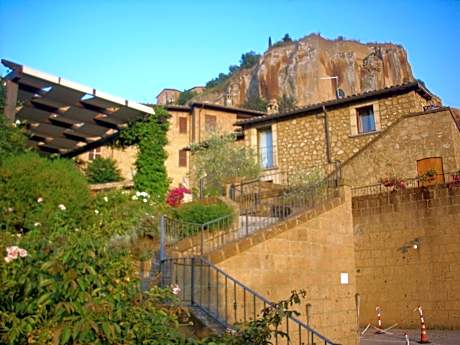 Chiara e Benedetta Villa degli Ulivi