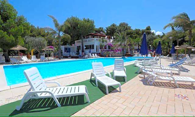 RESIDENCE EMARINE con SERVIZIO SPIAGGIA INCLUSO