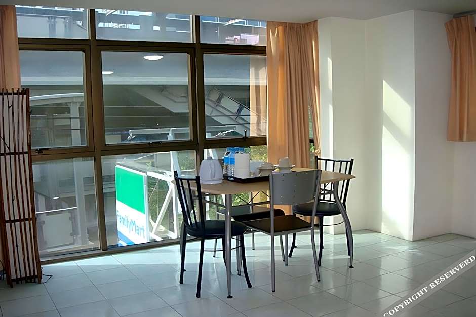 King Royal Garden Inn Hotel