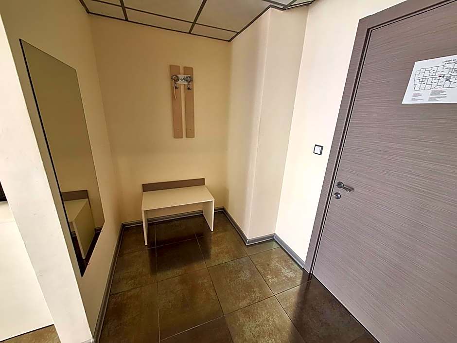 Mariner's Hotel - Self Catering - Adults Only