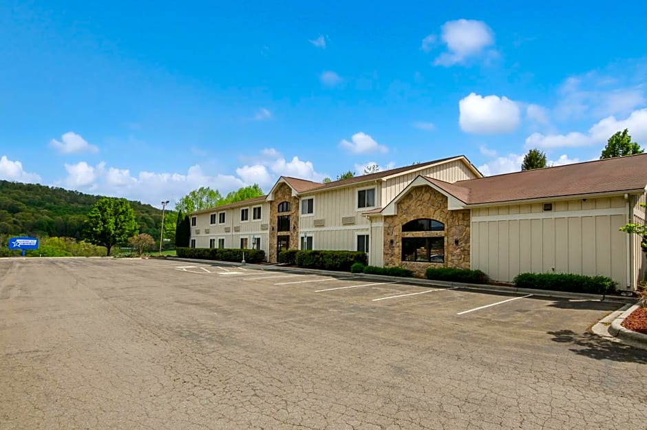 Americas Best Value Inn & Suites Independence VA