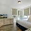Daytona Inn and Suites