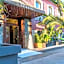 Hotel Urania