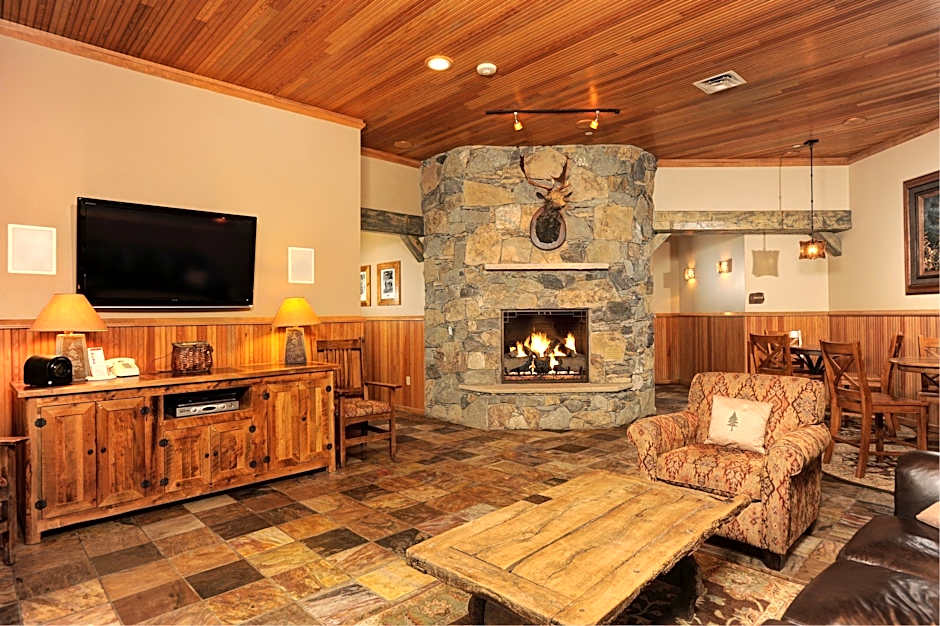 Jackpine & Black Bear Lodge