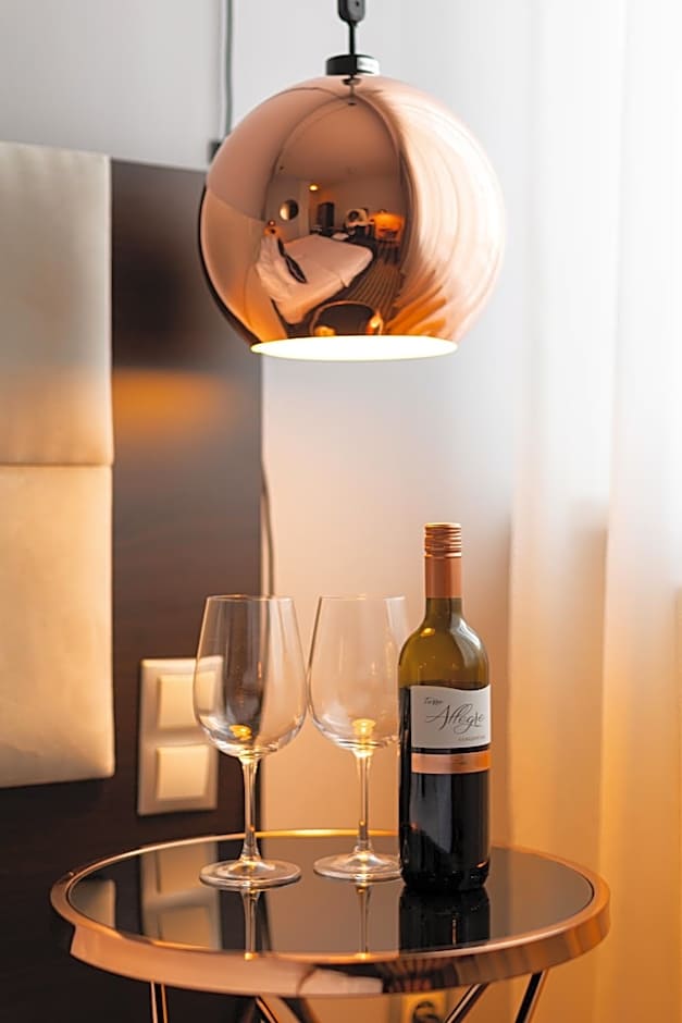 NoBo Hotel - business