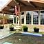 Maple Inn and Suites Los Banos