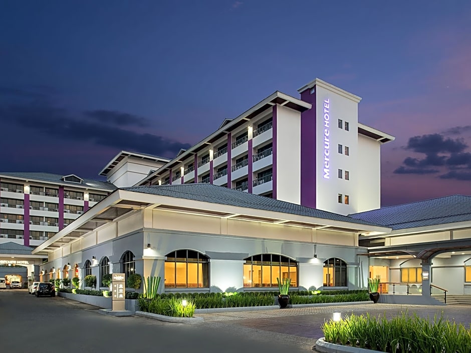 Mercure Yangon Kaba Ay