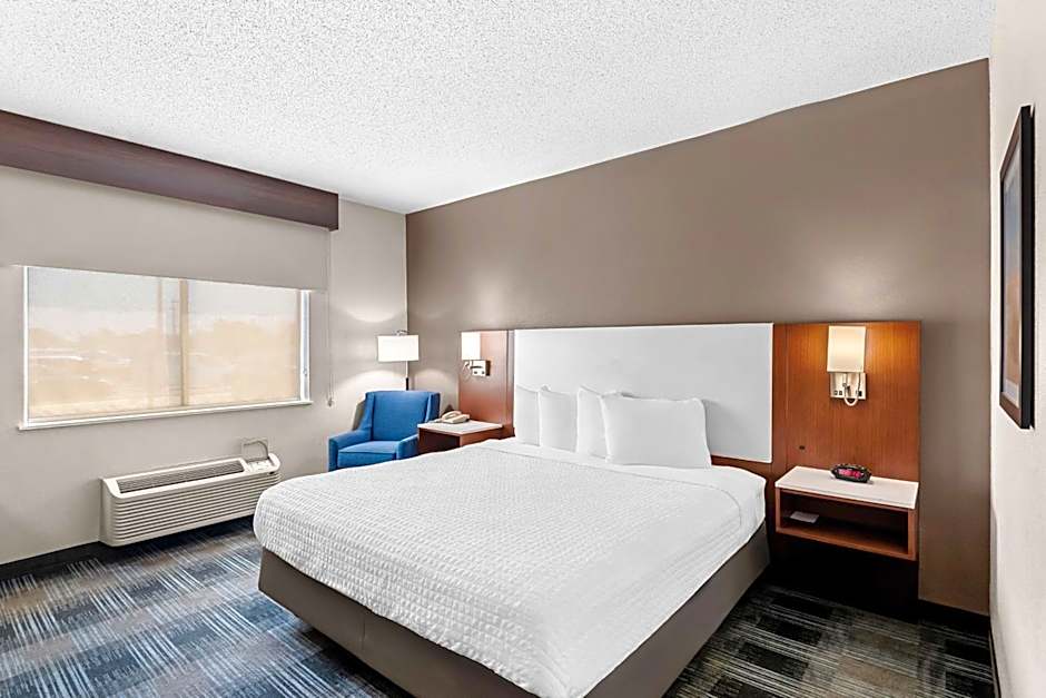 Best Western Ottumwa Inn & Suites