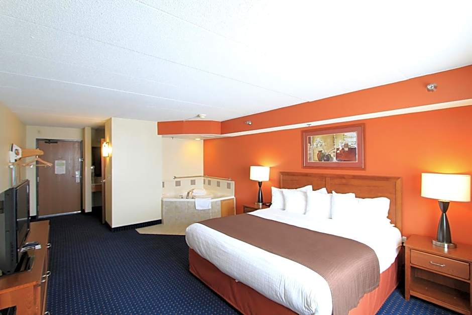AmericInn by Wyndham Cedar Rapids Airport