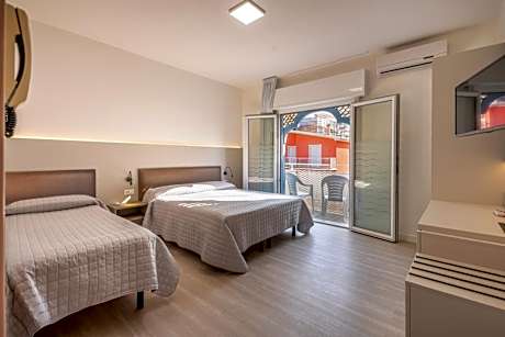Triple Room with Balcony
