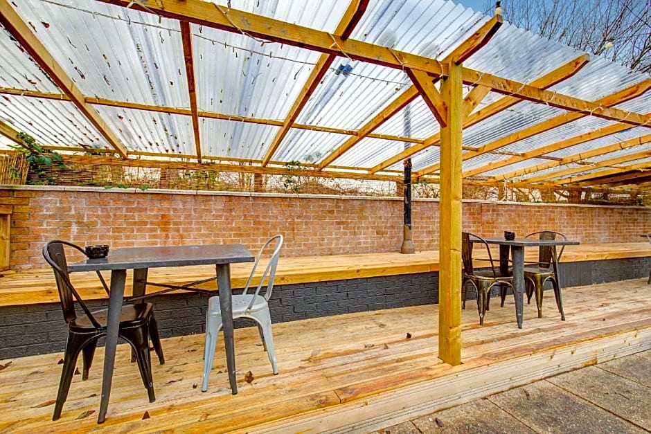 OYO Lomond Park Hotel