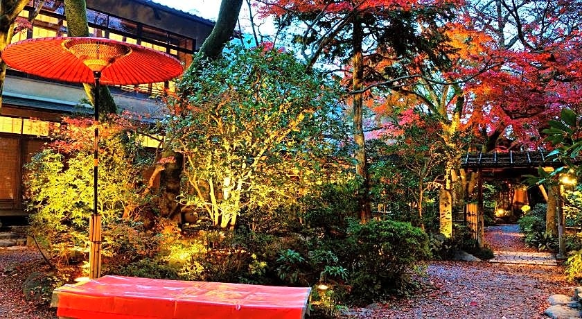 Heihachi Tea House Inn