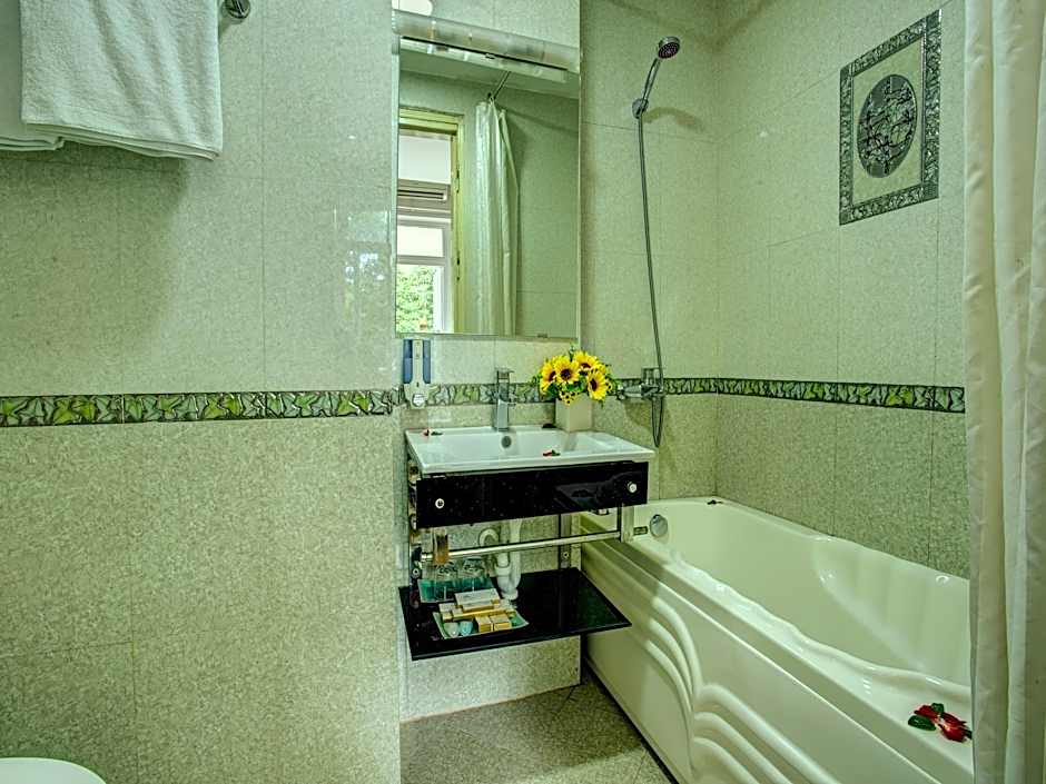 Diamond Legend Hotel