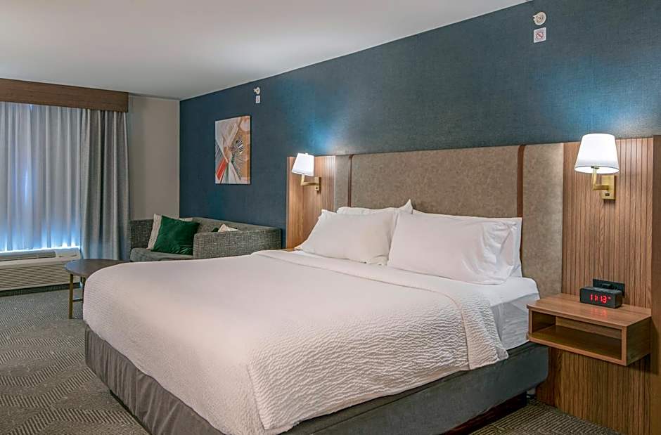 Holiday Inn Hotel and Suites-Kamloops By IHG