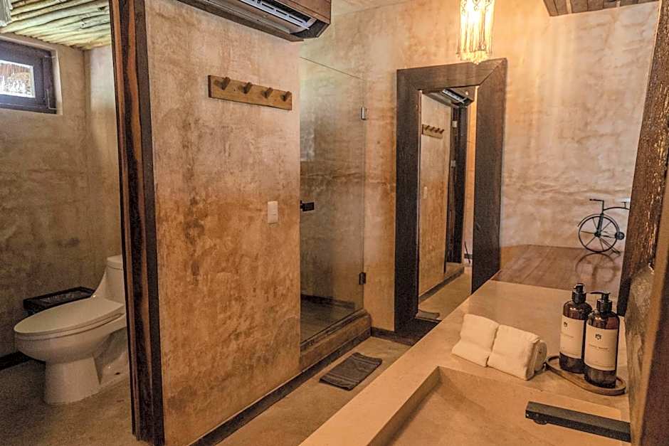 Mayan Monkey Isla Mujeres - Social Hotel