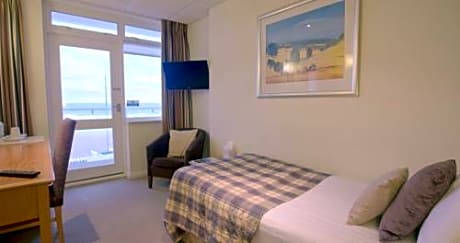 Single Room with Balcony