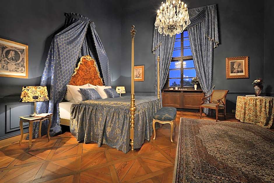 Chateau Loucen Garden Retreat