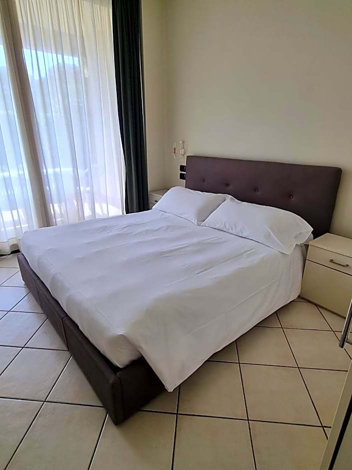 Le Terrazze sul Lago Hotel & Residence