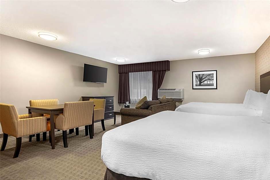 Best Western Plus Country Meadows Inn
