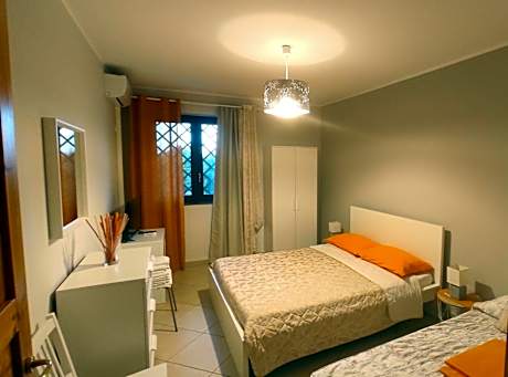 Double or Twin Room with Bathroom