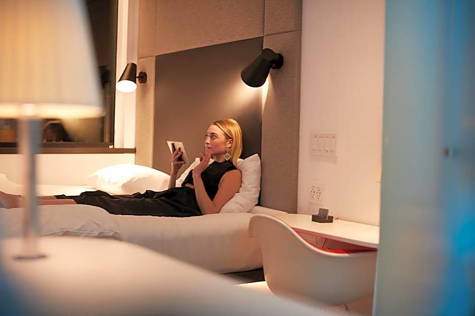 citizenM Paris La Defense