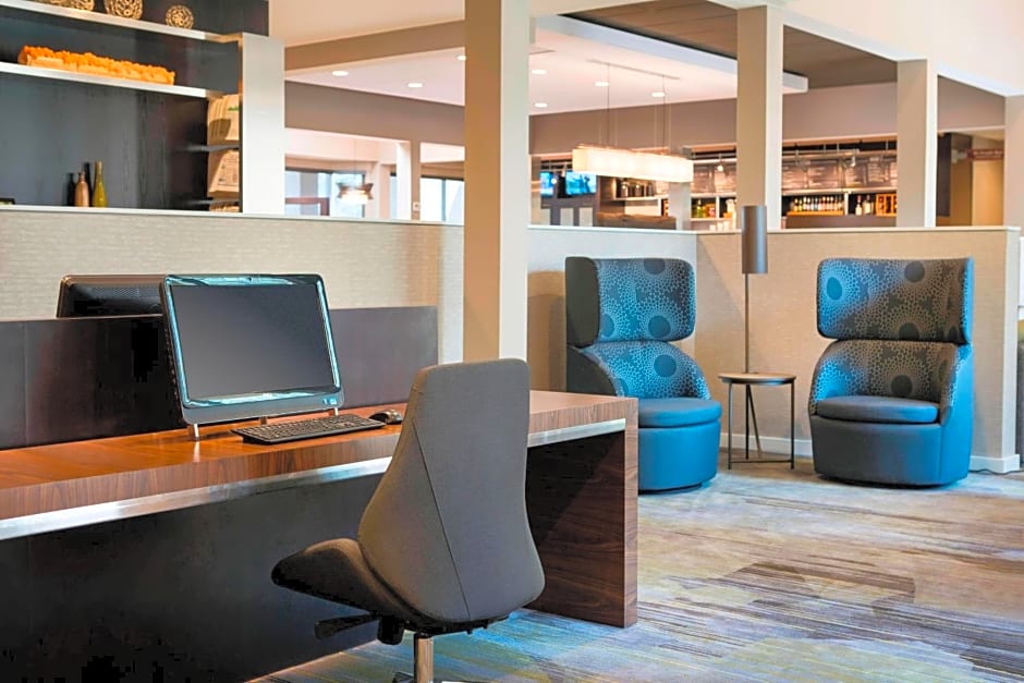 Courtyard by Marriott San Mateo Foster City