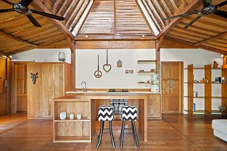 Wanderlust Villa by Hombali