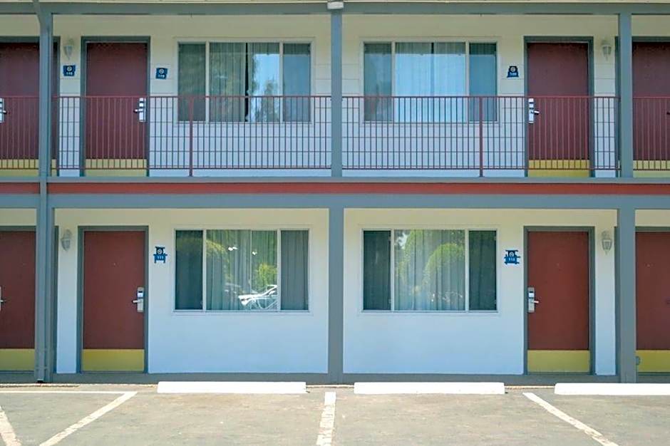 The Palo Alto Inn