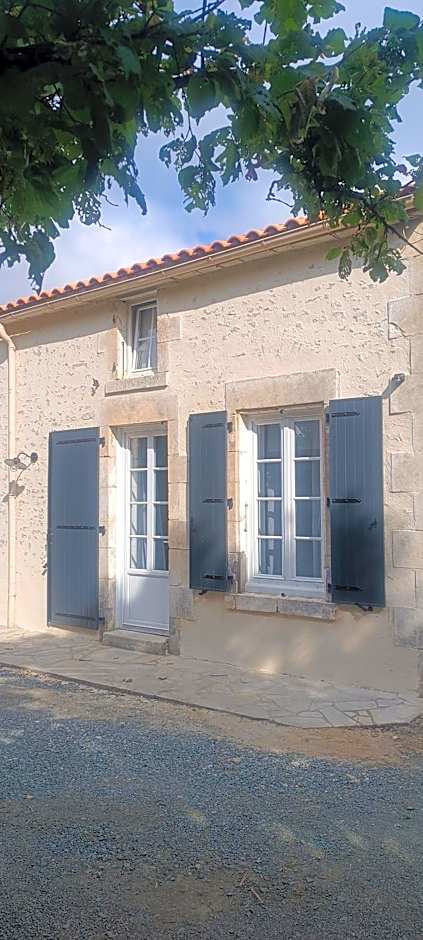 Chambre,piscine,petit déjeuner inclus