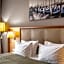 CITYHOTEL