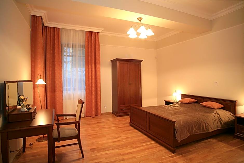 Slunecni Lazne Apartments