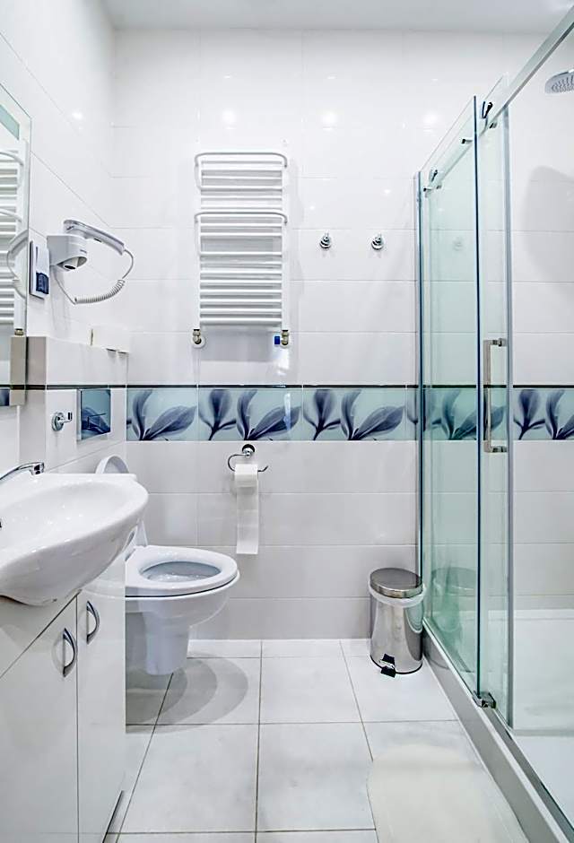 Pod Wzgórzem Bed & Breakfast