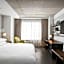 Renaissance by Marriott Atlanta Airport Gateway Hotel