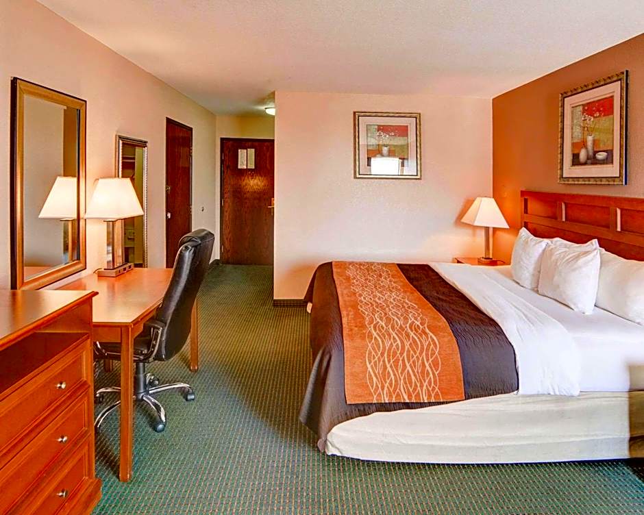 Quality Inn Forest Hill - Fort Worth South