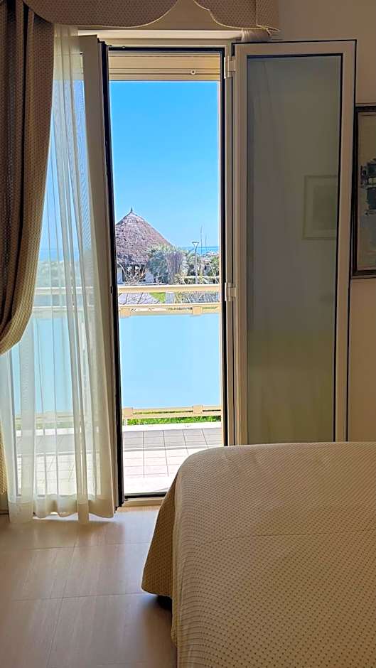 Hotel Ariella