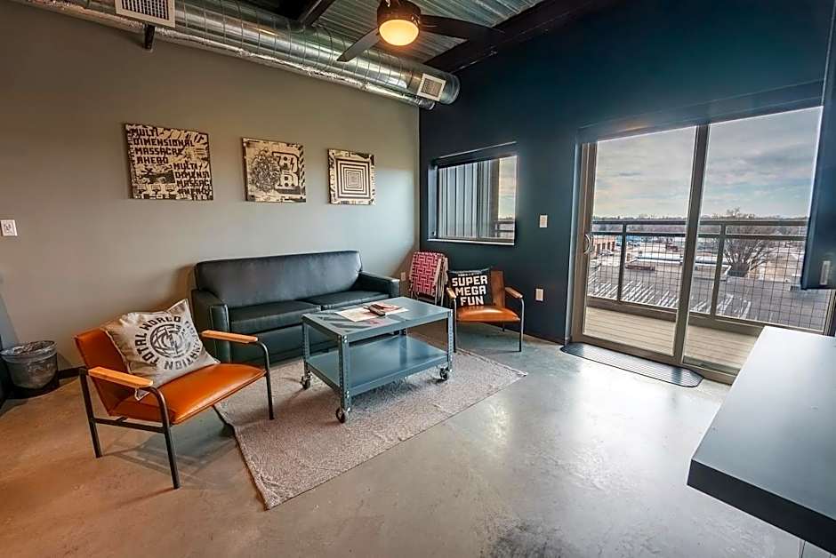 Brewhalla Hotel