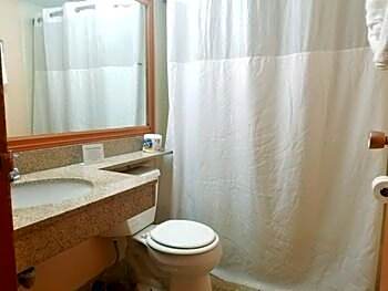 Days Inn by Wyndham Ann Arbor