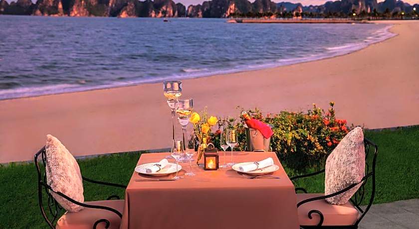 Paradise Suites Hotel